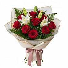 Букет цветов из:  Лилии и Розы #REPLACE_PRED# Вилюйске