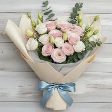 Букет цветов из:  Лизиантусы в Вилюйске