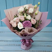 Букет цветов из:  Розы и Лизиантусы в Вилюйске