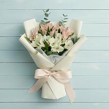 Букет цветов из:  Альстромерии в Вилюйске