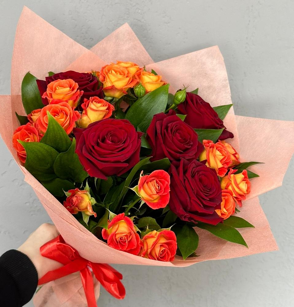 Букет Любовь и восторг в Вилюйске