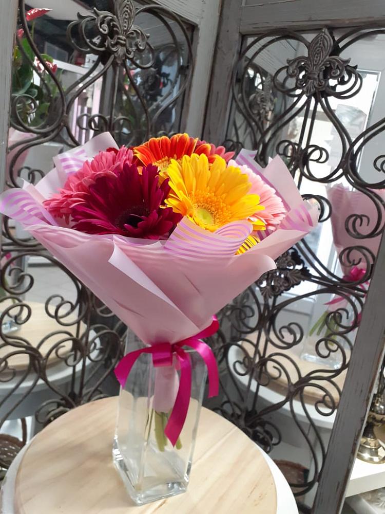 Букет цветов из: Герберы в Вилюйске