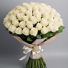 Букет 101 беля роза Белоснежка в Вилюйске
