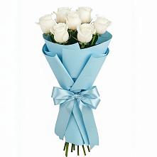 Букет 7 белых роз Проуд в Вилюйске