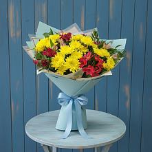 Букет цветов из:  Альстромерии и Хризантемы в Вилюйске