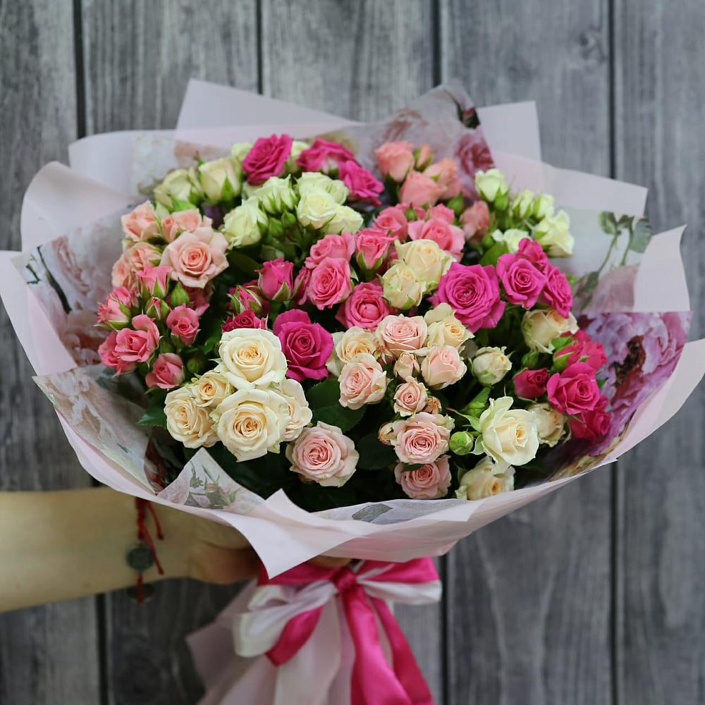 Букет цветов из: Розы в Вилюйске