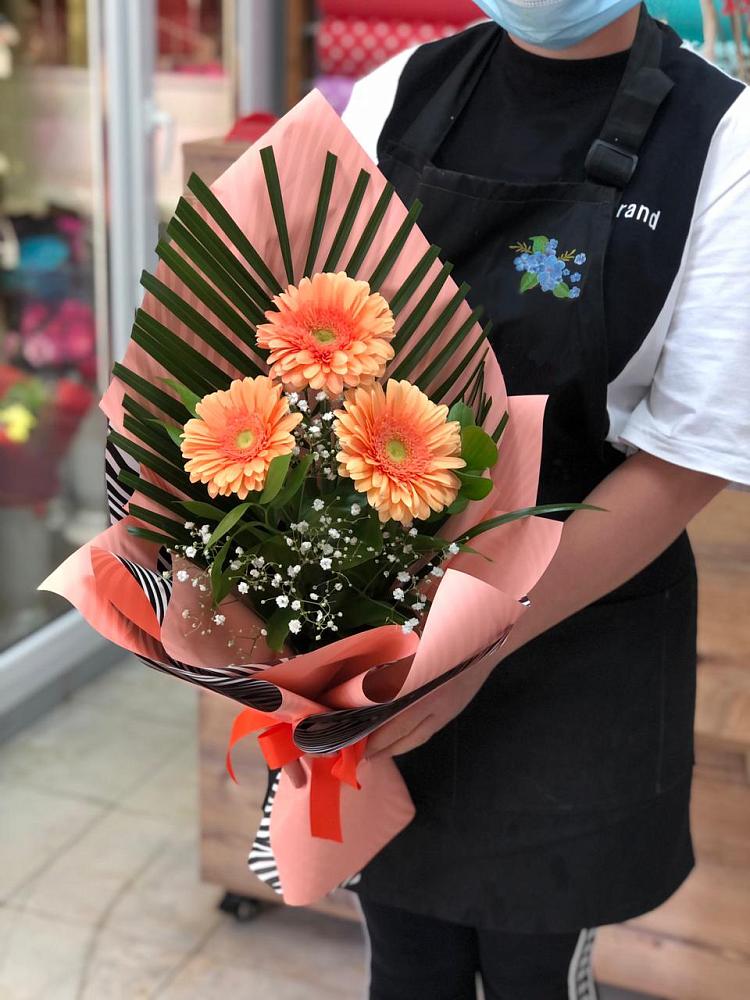 Букет цветов из: Герберы в Вилюйске